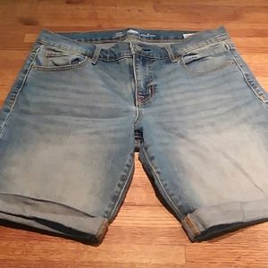 Old Navy  stretch shorts